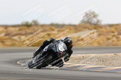 media/Feb-27-2022-CVMA (Sun) [[a3977b6969]]/Race 6 500 Supersport-350 Supersport (Holeshot)/